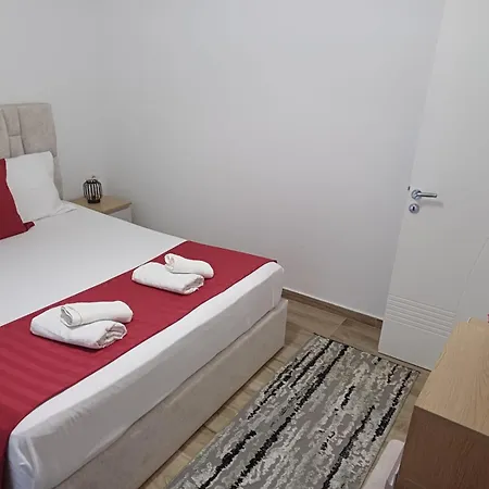 Brisi * Saranda